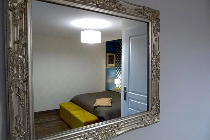 Room 5 of 14