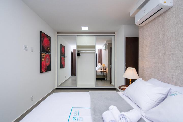 Room 10 of 38