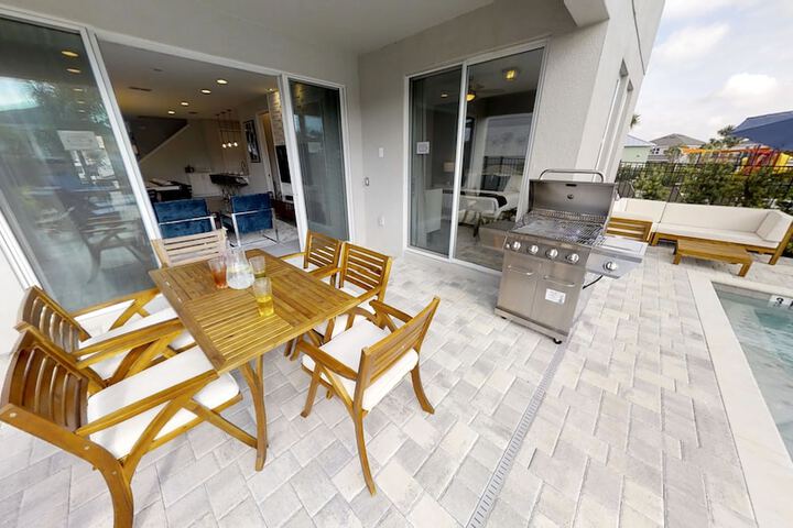 Terrace/Patio 33 of 54