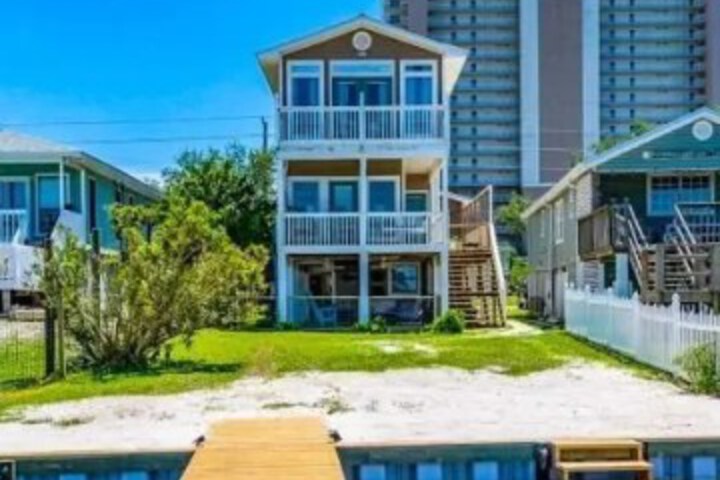 The Rising Tide by Meyer Vacation Rentals