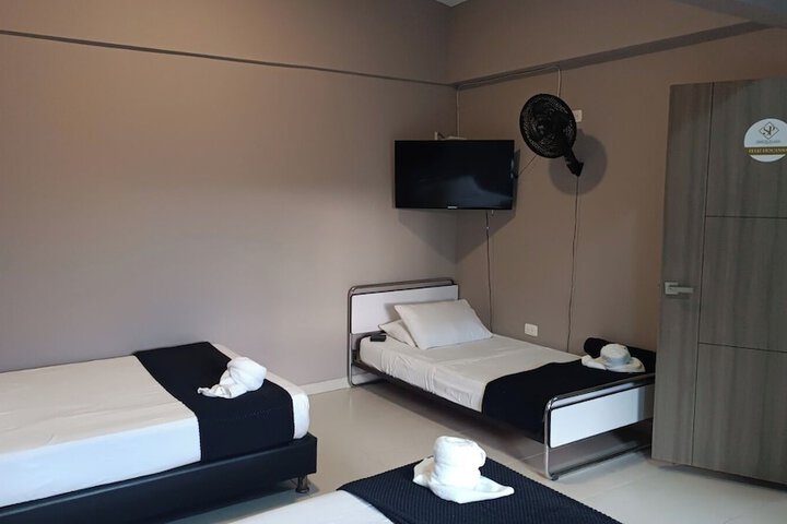 Room 10 of 56