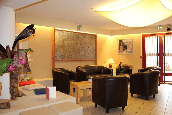 Room 14 of 45