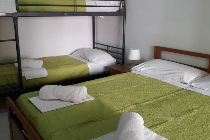 Room 9 of 41