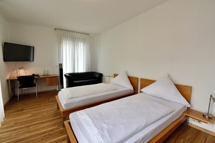 Room 2 of 11