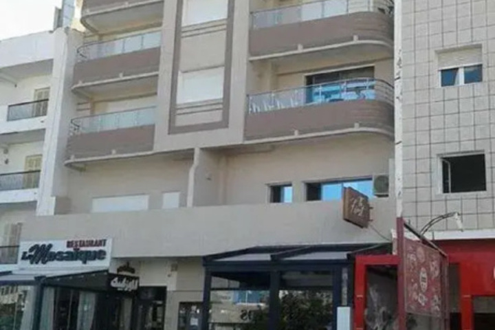 Hotel 5 of 6