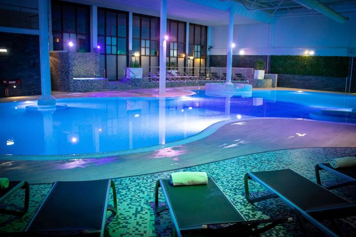 Hotel with Pool