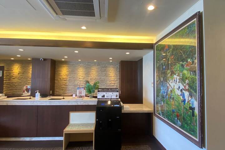 Hotel Interior 6 of 40
