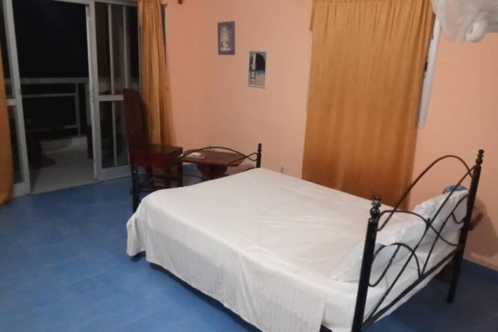 Room 19 of 49