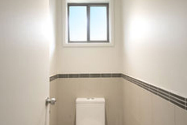 Room 6 of 22