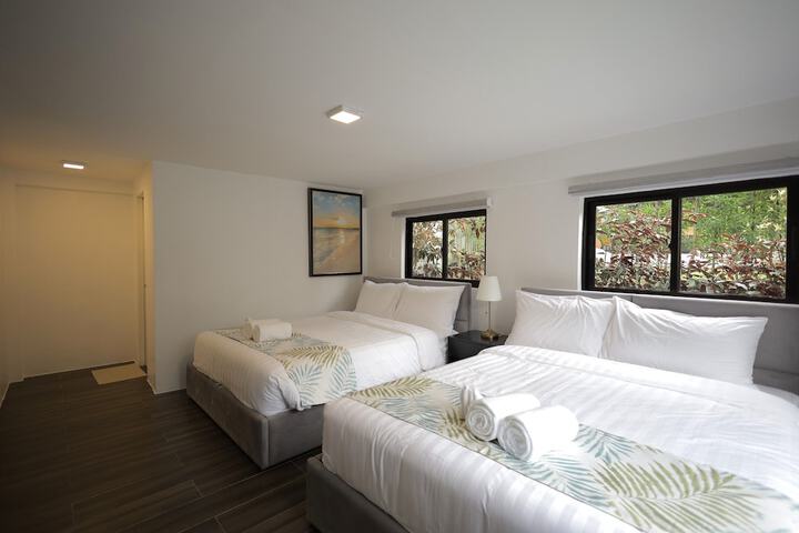Room 8 of 62