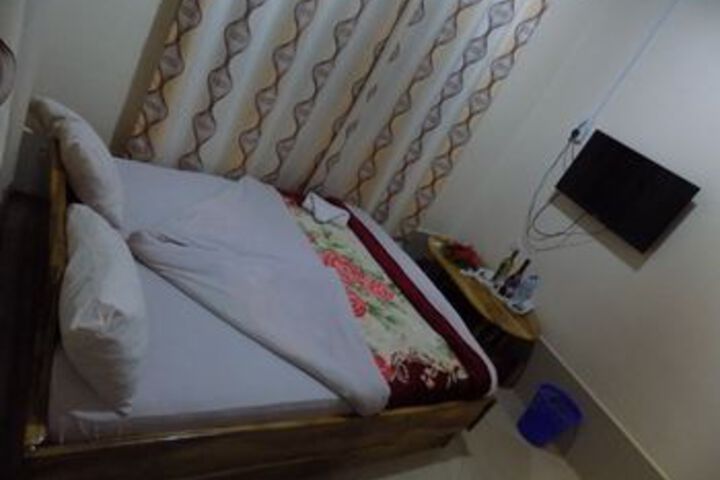 Room 50 of 67