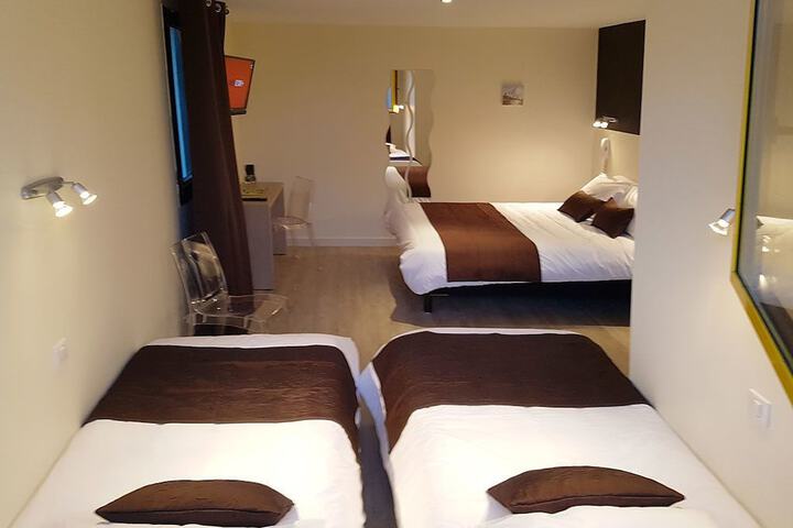Room 7 of 57