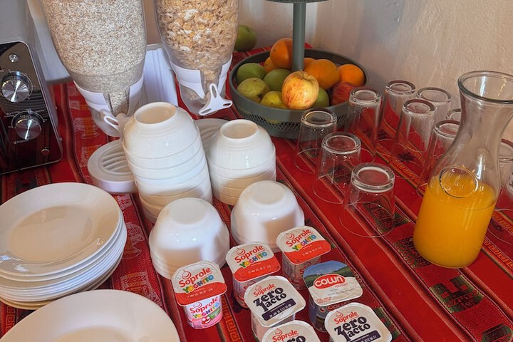 Breakfast/Coffee Service 117 of 150