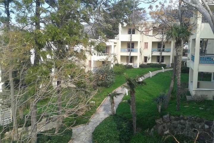 Property Grounds 13 of 20