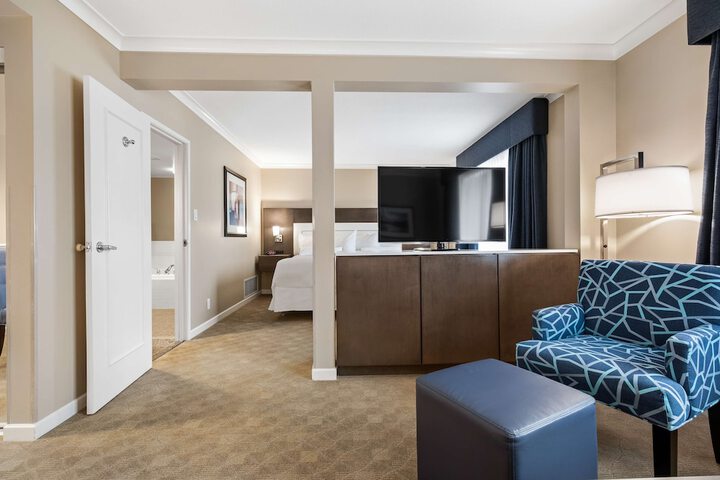 Room 5 of 26