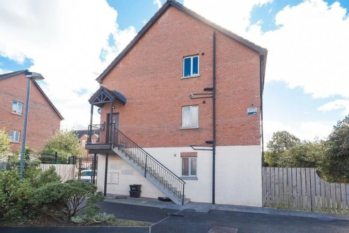 Belfast Budget Maldon Court 11