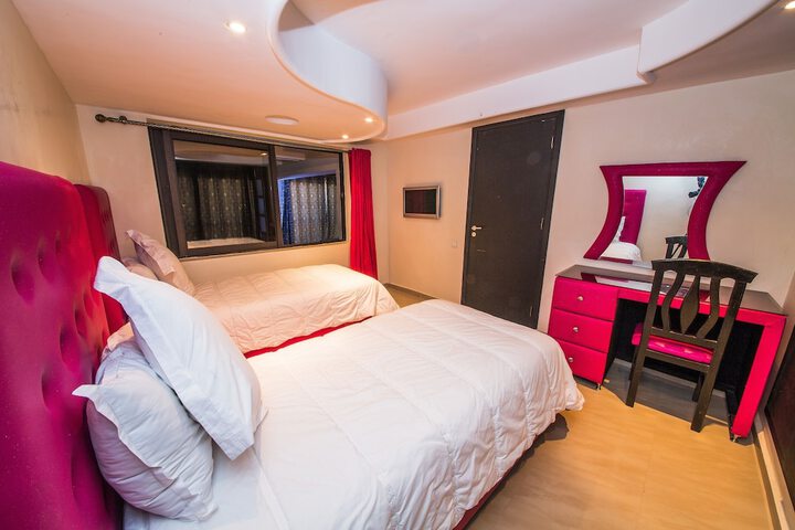 Children's theme room