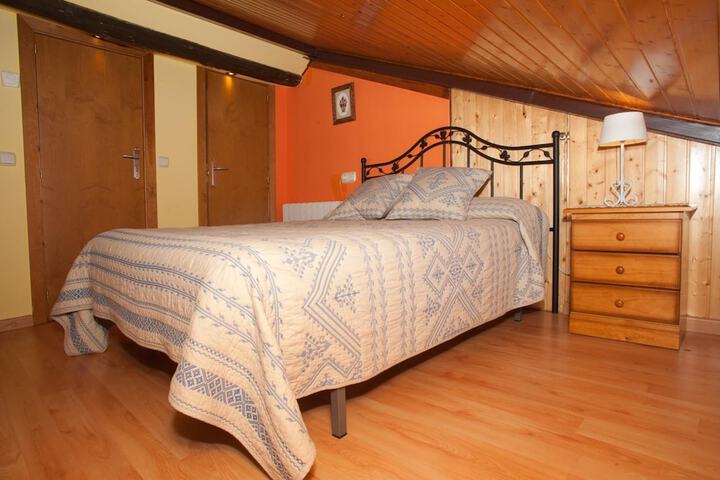 Room 10 of 56