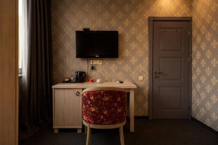 Room 62 of 163