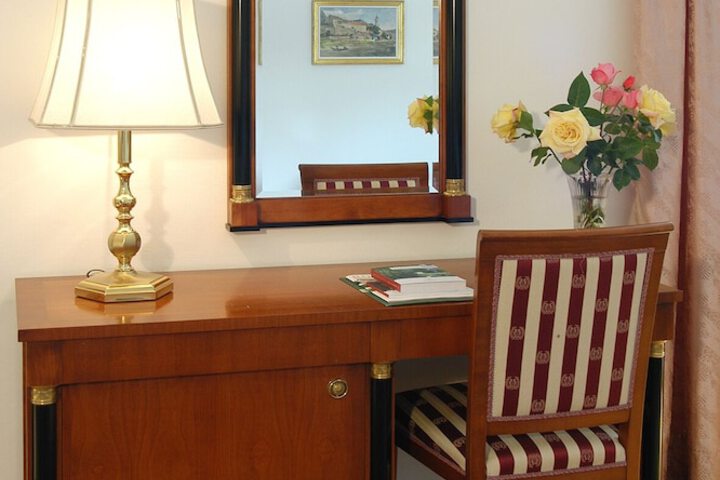 Room 17 of 78