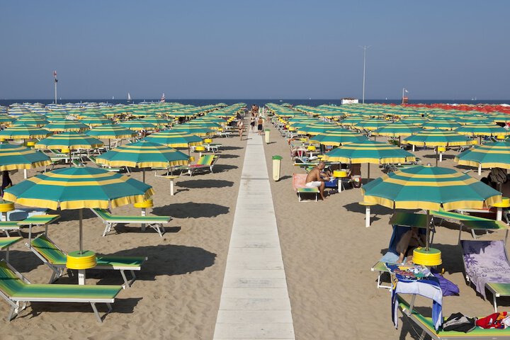 Beach 32 of 40