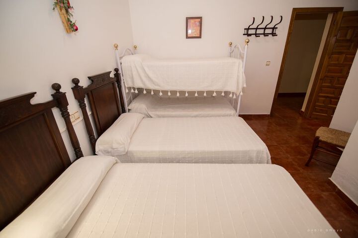 Room 14 of 50