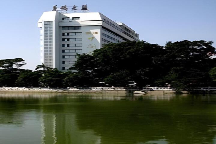 Quanzhou Overseas Chinese Hotel