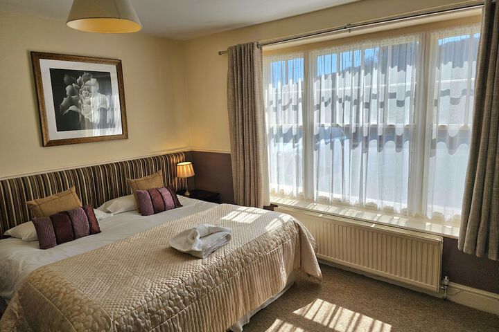Room 3 of 46