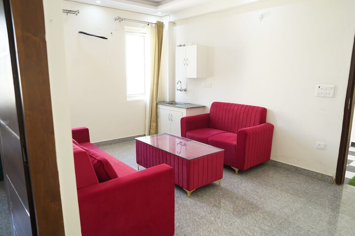 Room 33 of 44