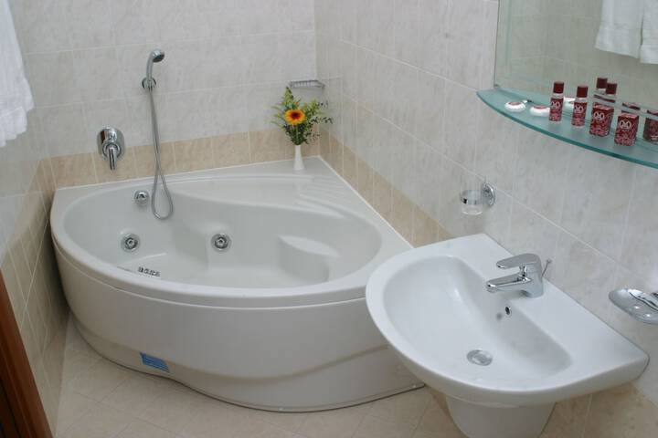 Bath Amenities