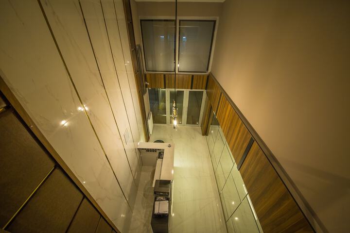 Hotel 2 of 48
