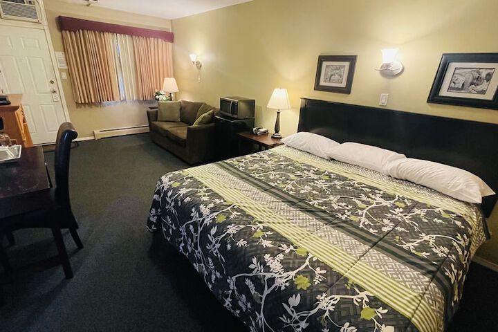Room 15 of 132