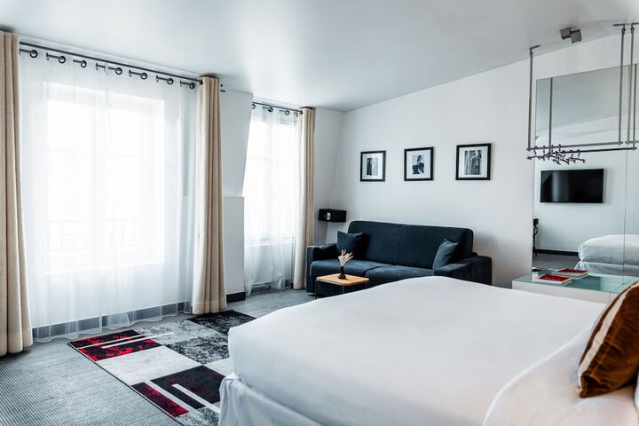 Room 17 of 52