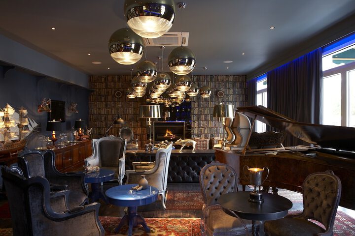 Lobby Entry