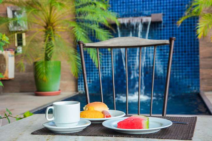 Breakfast area