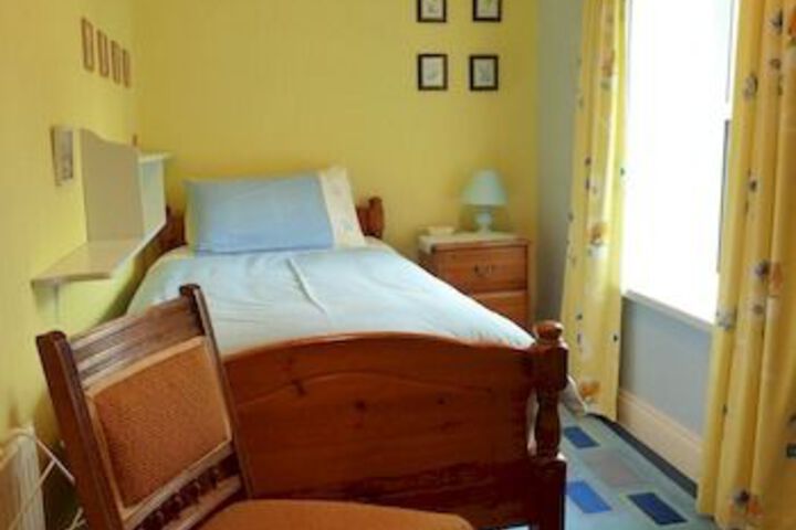 Room 15 of 23
