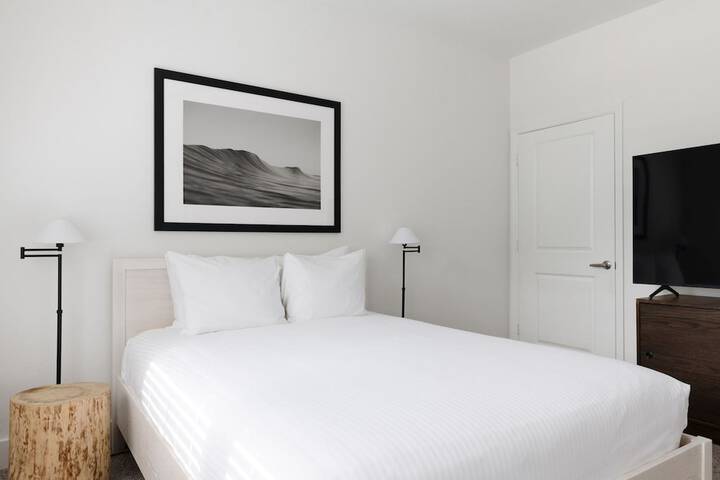 Room 6 of 48