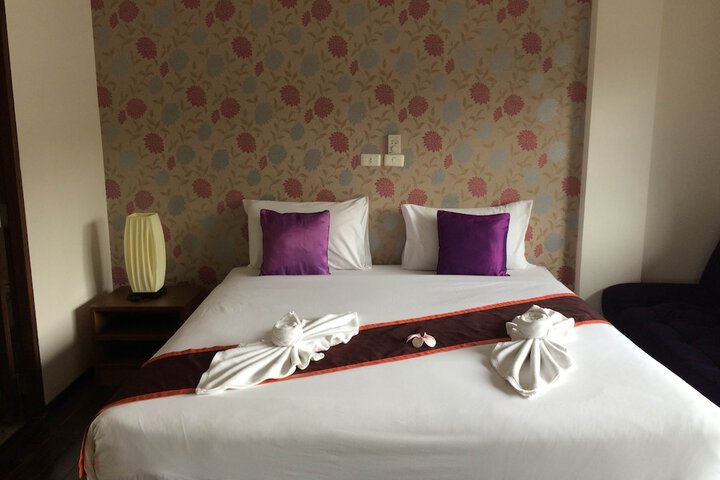 Room 19 of 140