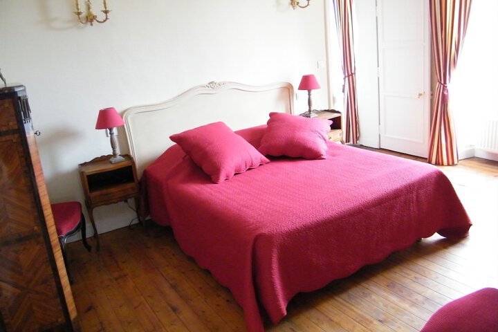 Room 6 of 60
