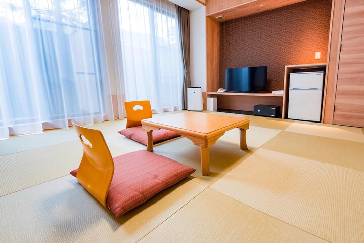 Room 7 of 34