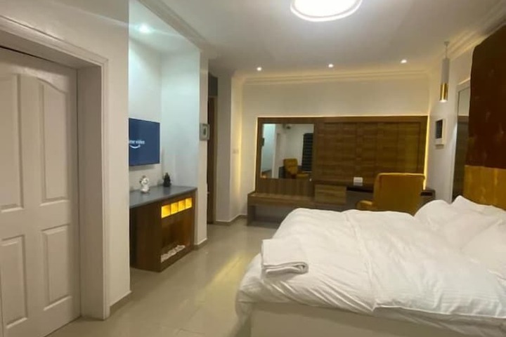 Room 18 of 56
