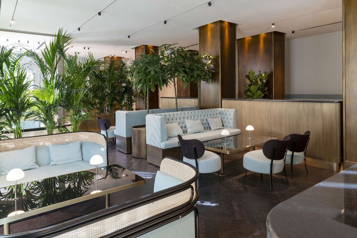 Hotel Interior 6 of 151