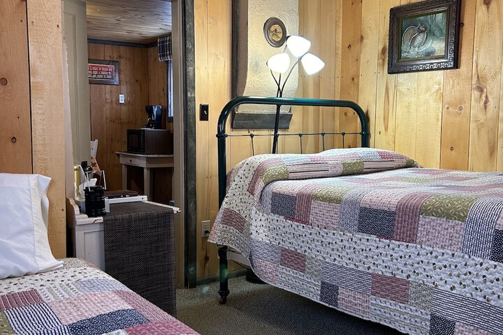 Room 12 of 64