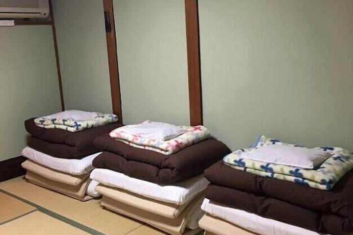 Room 7 of 29
