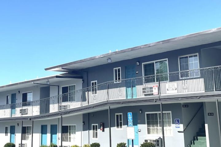 Exterior Photo