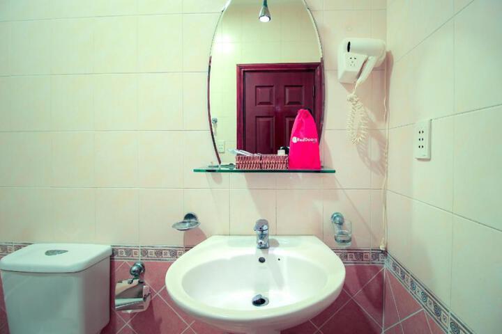 Clean Restrooms