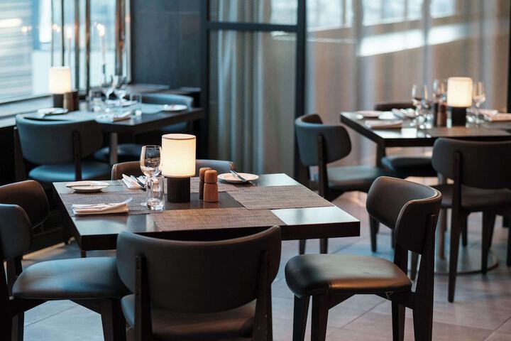 Dining 66 of 122