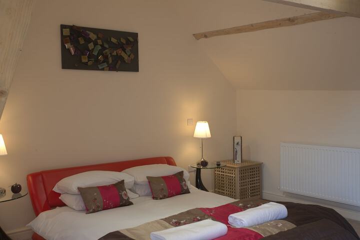 Room 42 of 167