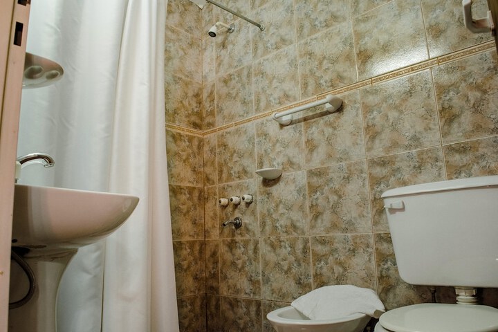 Room 42 of 69