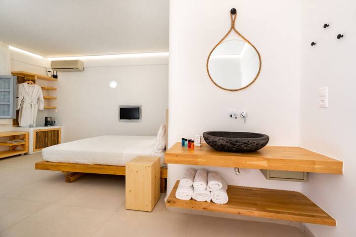 Room 21 of 69